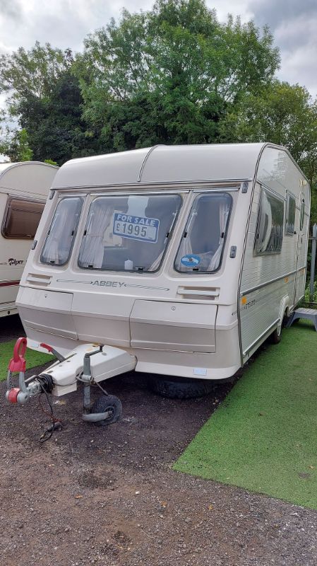 *SOLD SOLD SOLD*abbey GTS 215 Caravan Photo