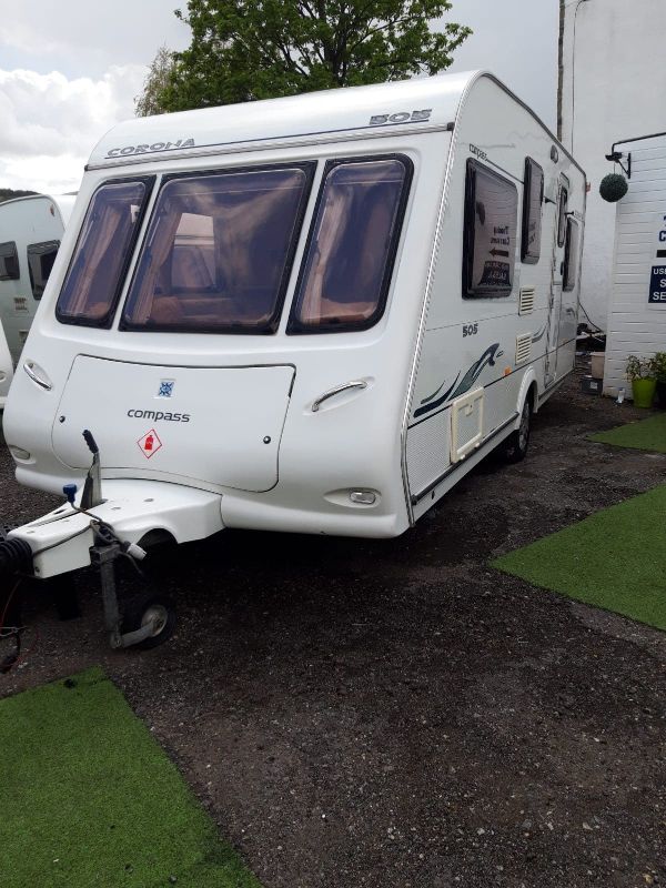  compass corona 505 Caravan Photo