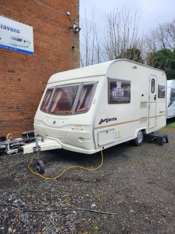 *SOLD* avondale argente 390-2 Caravan Photo