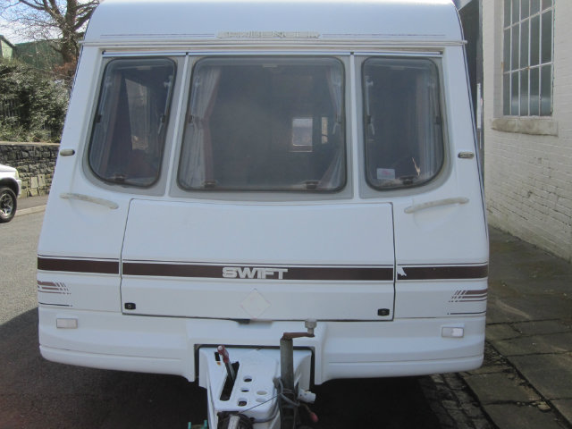 Swift Challenger se/520 Caravan Photo