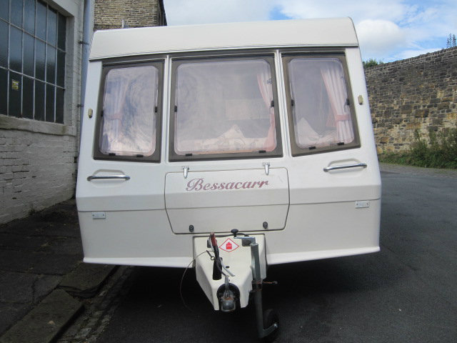 Bessacarr Cameo 390/SLE Caravan Photo