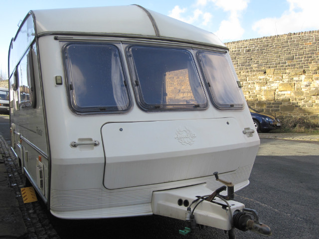 Abbey Award Transtar Caravan Photo