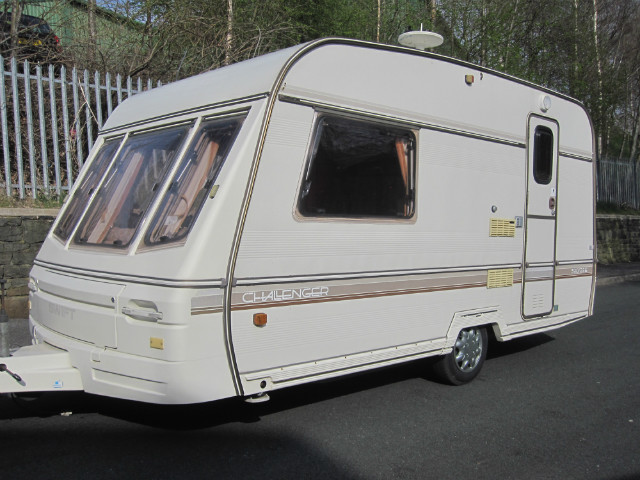 Swift  Challenger 390/2se Caravan Photo