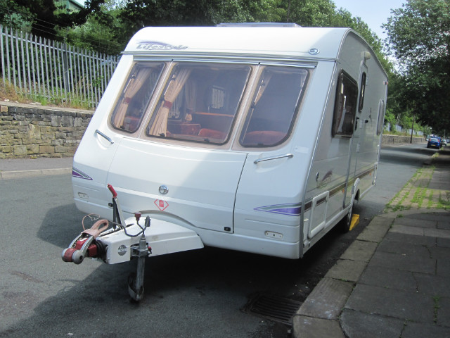 Swift Lifestyle 500 Caravan Photo