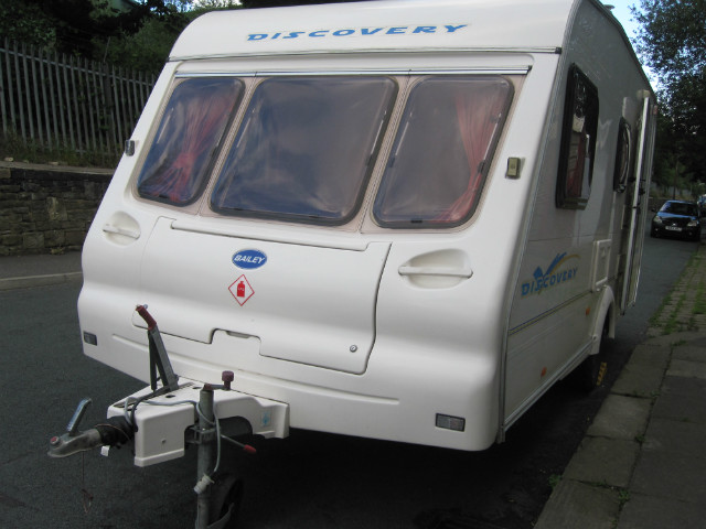 Bailey Discovery 300 Caravan Photo